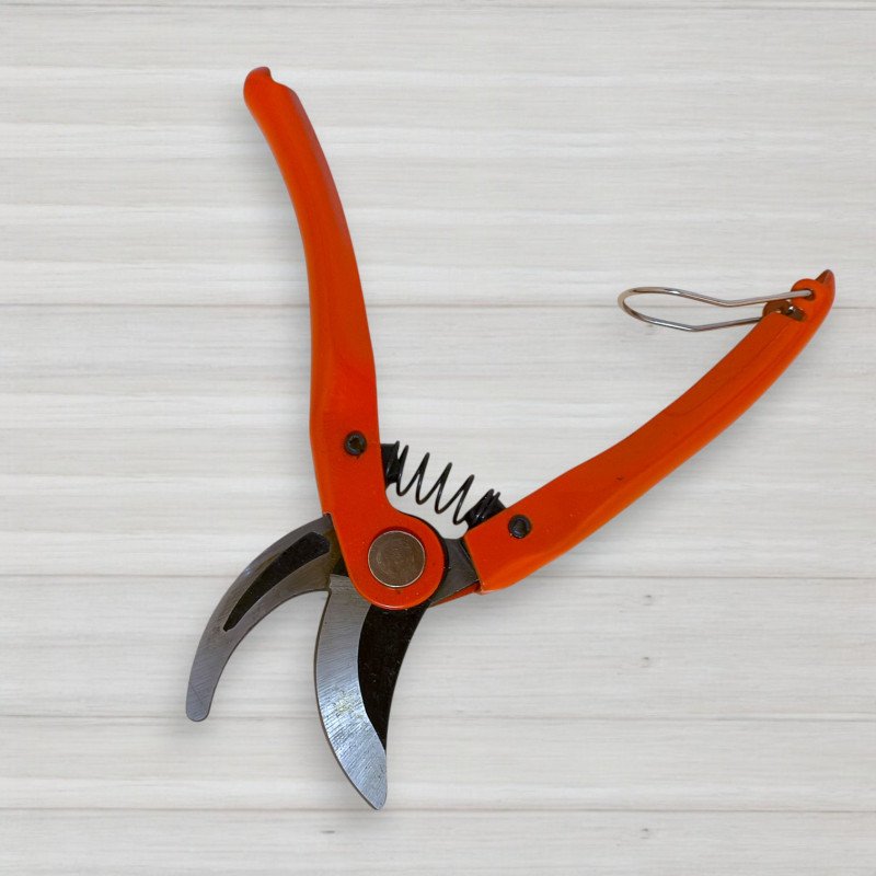 Секатор садовий P121, довжина 20см