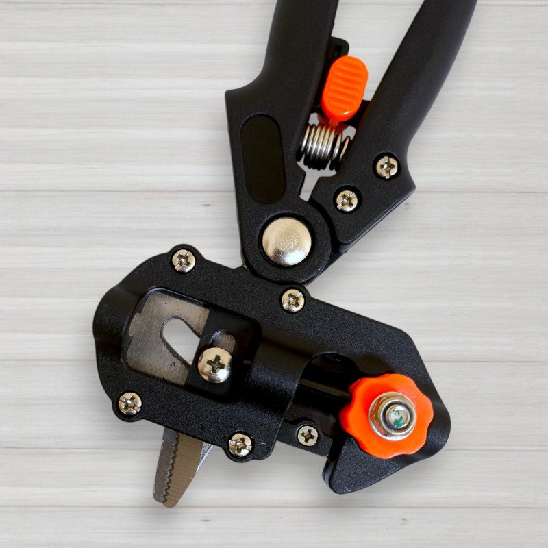 Секатор для щеплення рослин, довжина 22см