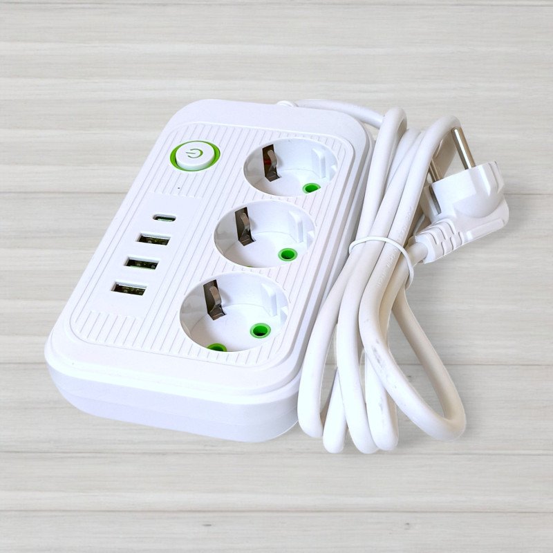 Мережевий фільтр з вимикачем Power Socket F015 на 3 розетки, 3 USB, 1 Type-C, 2500W, довжина 2м